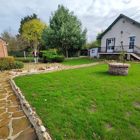 Vila Plaisance Saint-Satur Exteriér fotografie